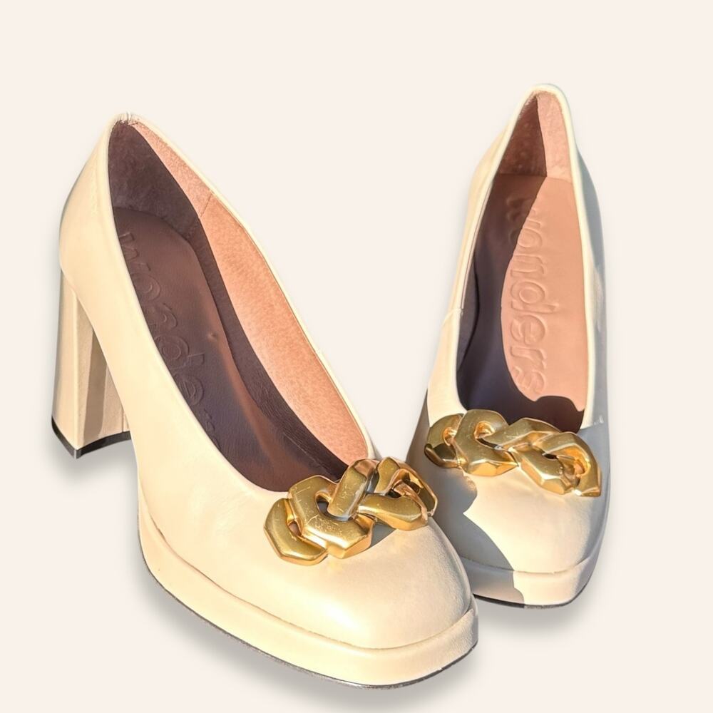 Leather Chunky Block Heel Platform Cream Colored Wonders 6.5 (EU 37)